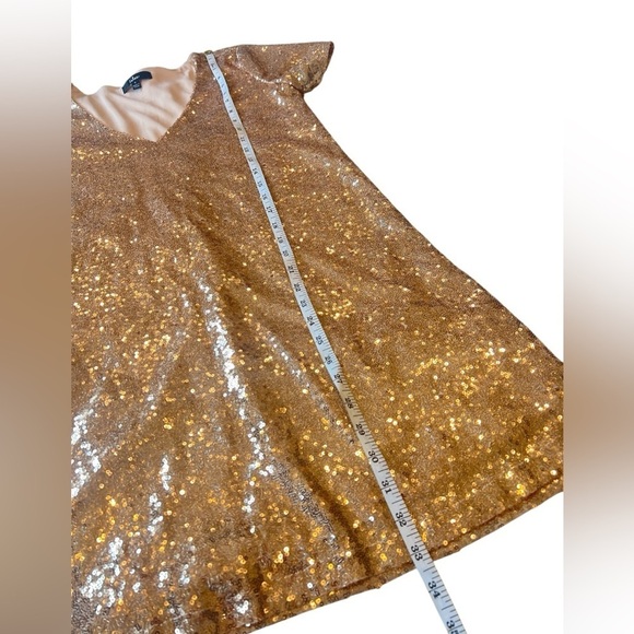Lulus Light Up the Night Champagne Sequin short sleeve mini Dress size small - Picture 8 of 9